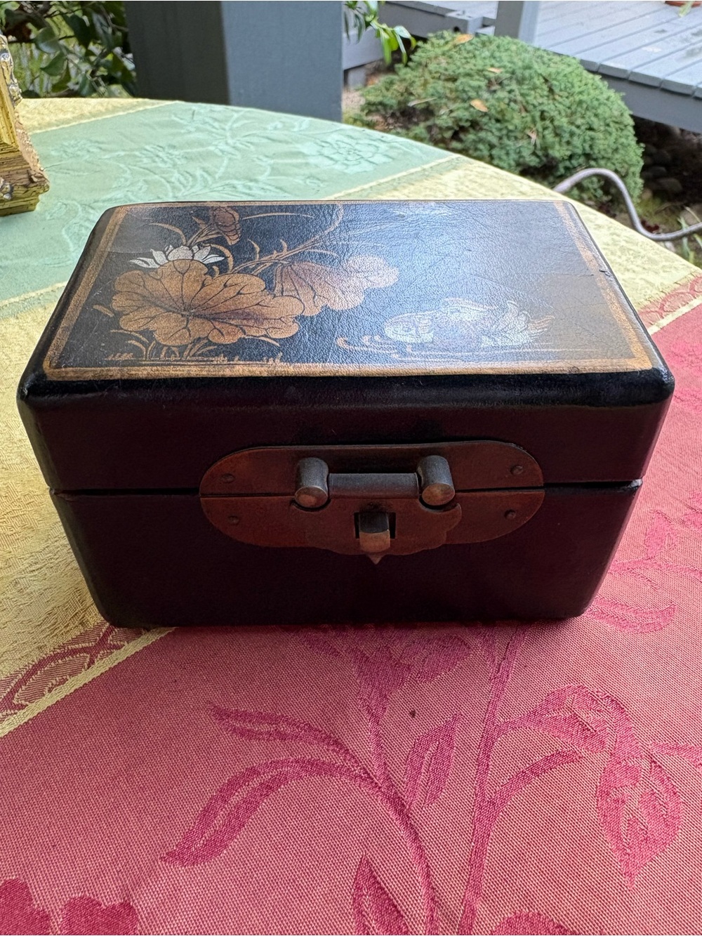 Vintage Chinese Black Lacquered Jewelry or Trinket Box with Gold Floral Top